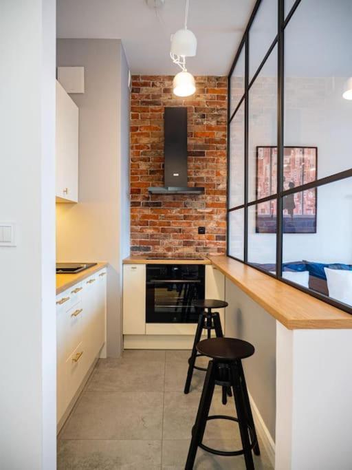 Chic Apartment In Historic Koneser Area Βαρσοβία Εξωτερικό φωτογραφία