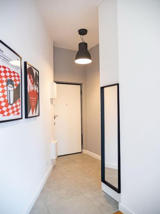 Chic Apartment In Historic Koneser Area Βαρσοβία Εξωτερικό φωτογραφία