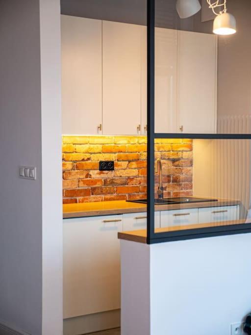 Chic Apartment In Historic Koneser Area Βαρσοβία Εξωτερικό φωτογραφία
