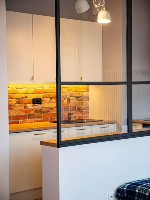 Chic Apartment In Historic Koneser Area Βαρσοβία Εξωτερικό φωτογραφία