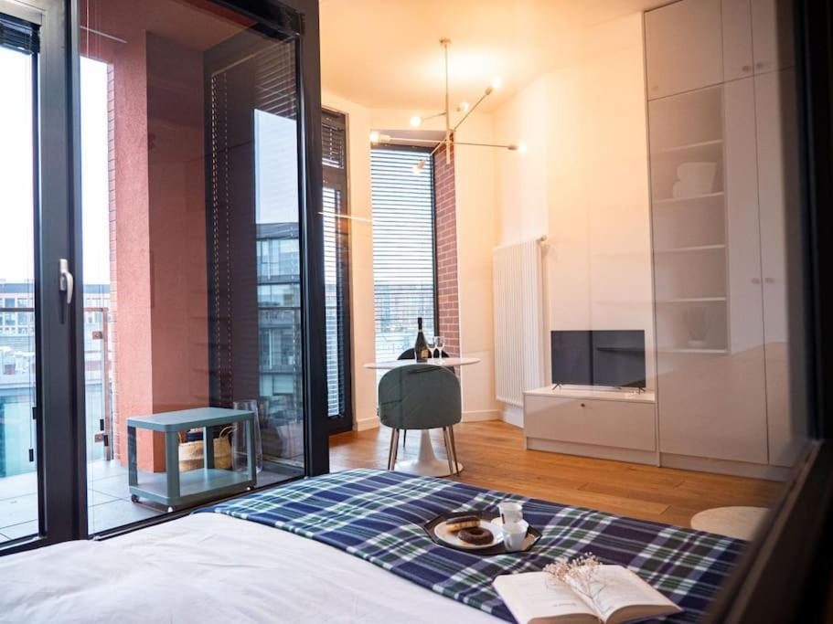 Chic Apartment In Historic Koneser Area Βαρσοβία Εξωτερικό φωτογραφία